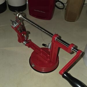 Red Apple Peeler Corer Slicer